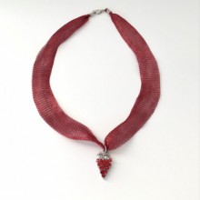 Kırmızı Üzüm Kolye Titanyum İpli